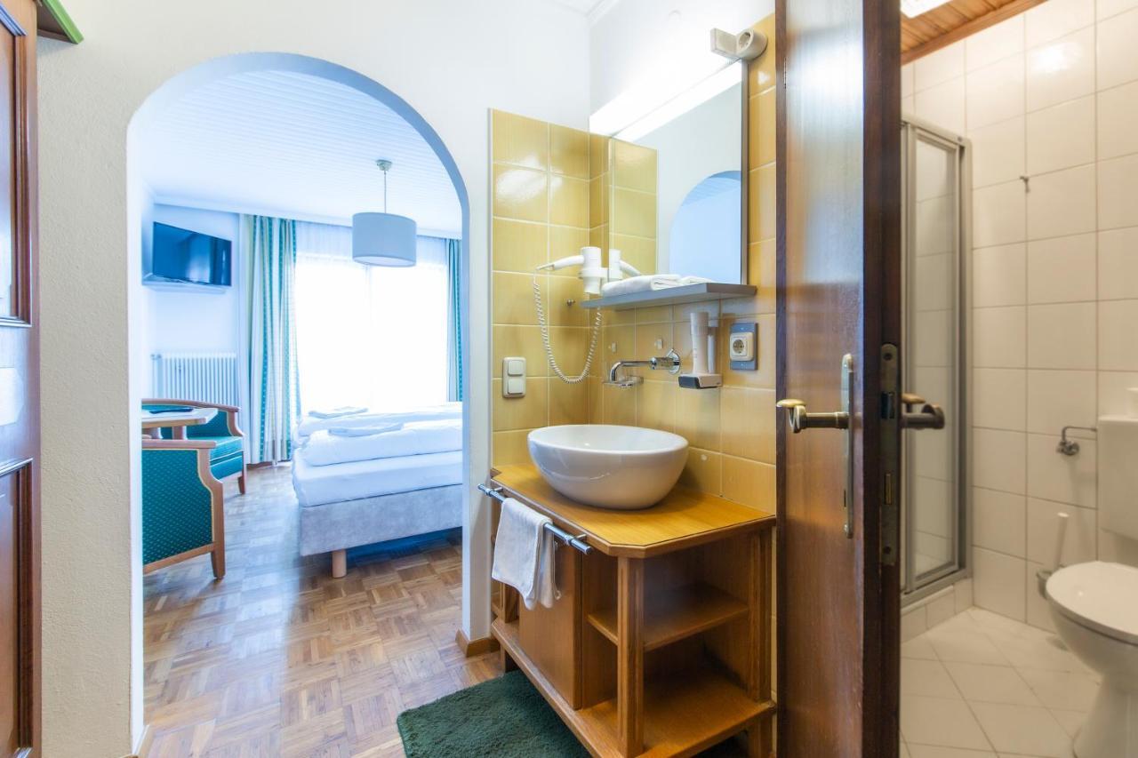 Tirolerhof Hotel Sankt Georgen im Attergau Kültér fotó
