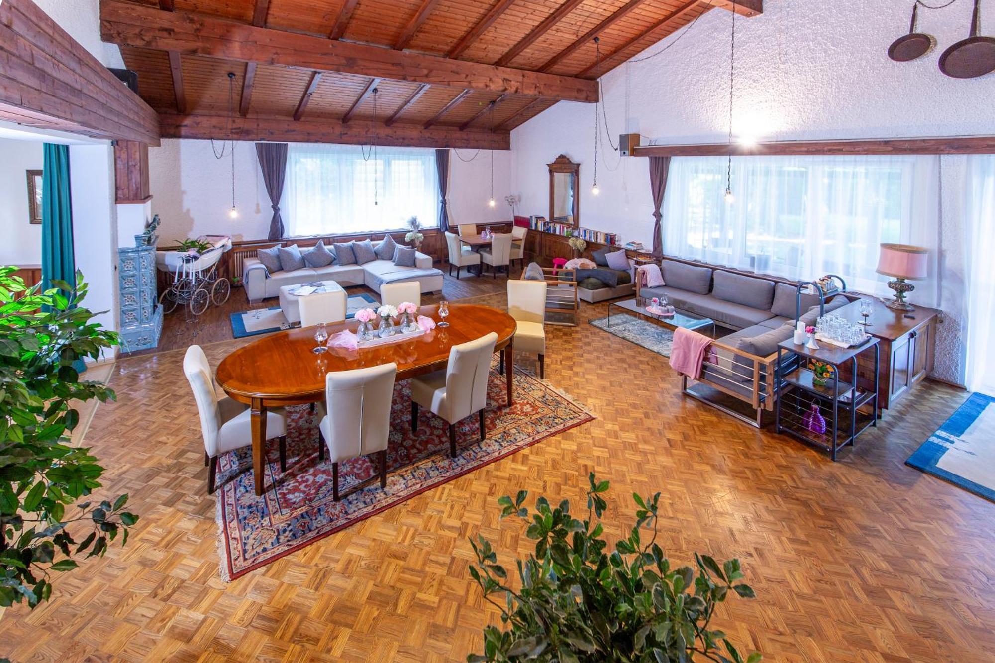 Tirolerhof Hotel Sankt Georgen im Attergau Kültér fotó