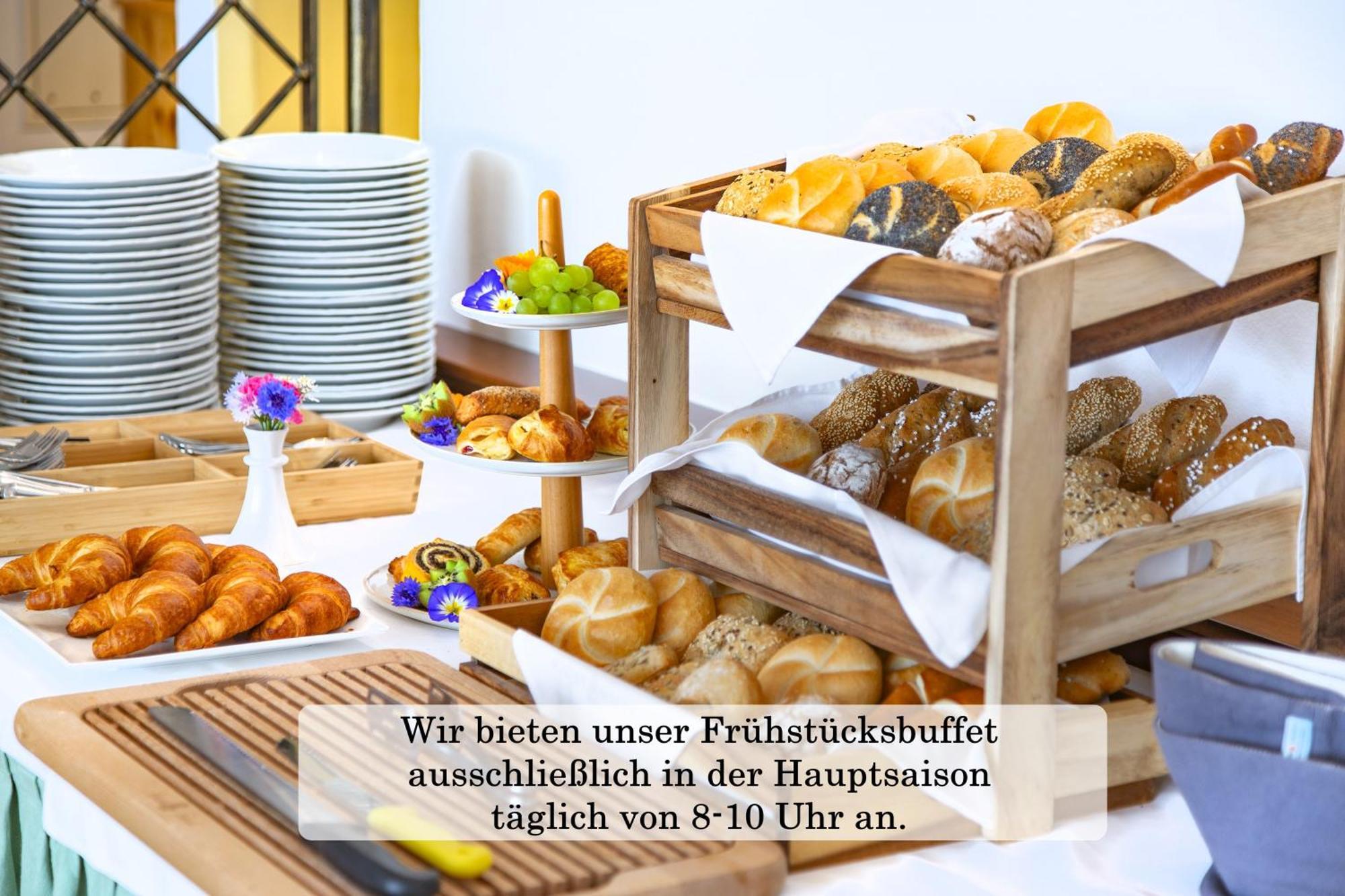 Tirolerhof Hotel Sankt Georgen im Attergau Kültér fotó